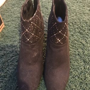 Dressy shoe boots